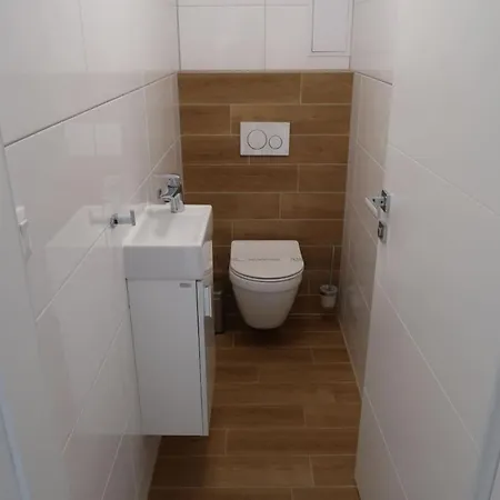 Apartman Luxurious Next To The Aquacity *